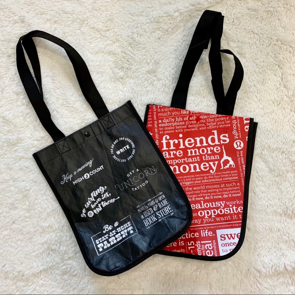 Lululemon reusable bag